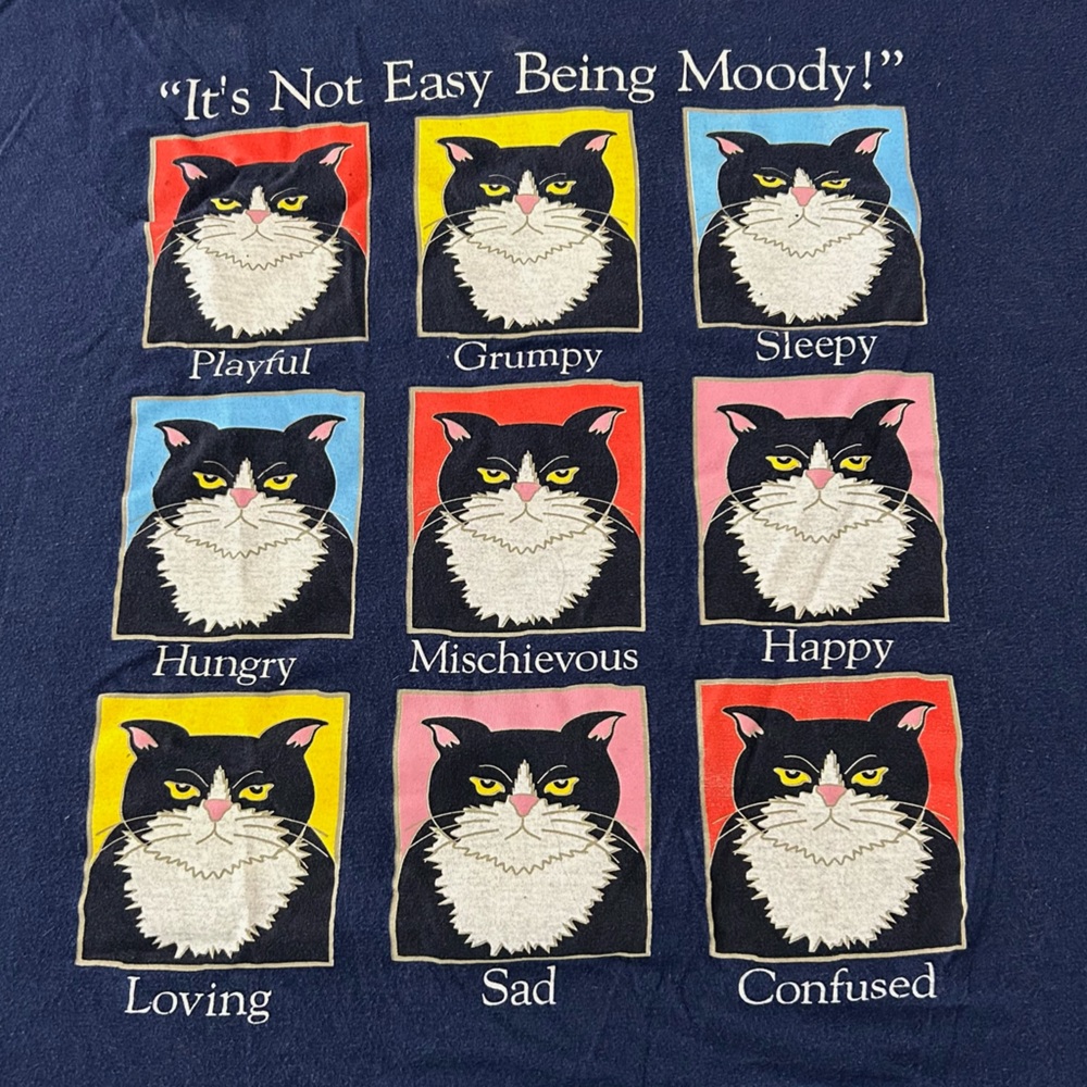 Vintage Y2K Moody Cat Faces Made in Egypt Navy Oversized 100% Cotton Tee… - Picture 2 of 9